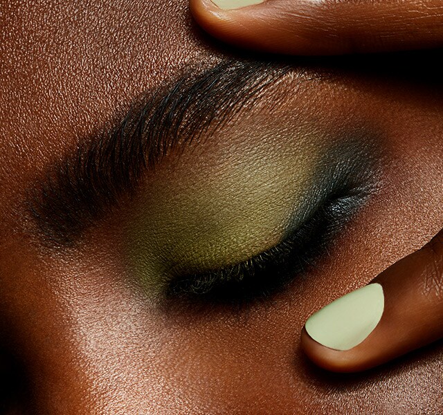Powder Kiss Soft Matte Eye Shadow - Per-Suede Me